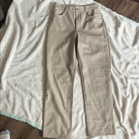 Abercrombie & Fitch vegan leather straight leg pants - Picture 2 of 7